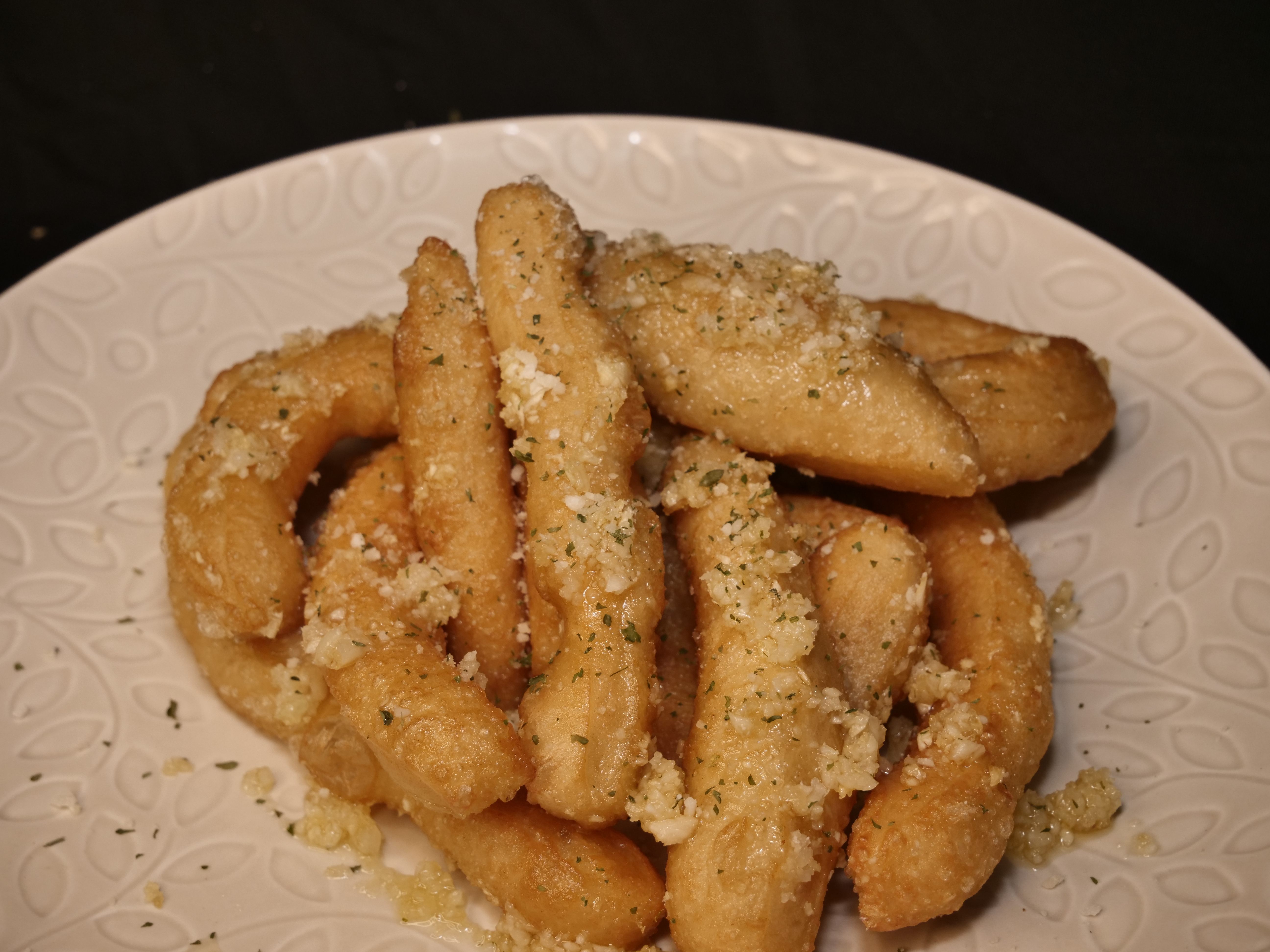 Garlic Puffies