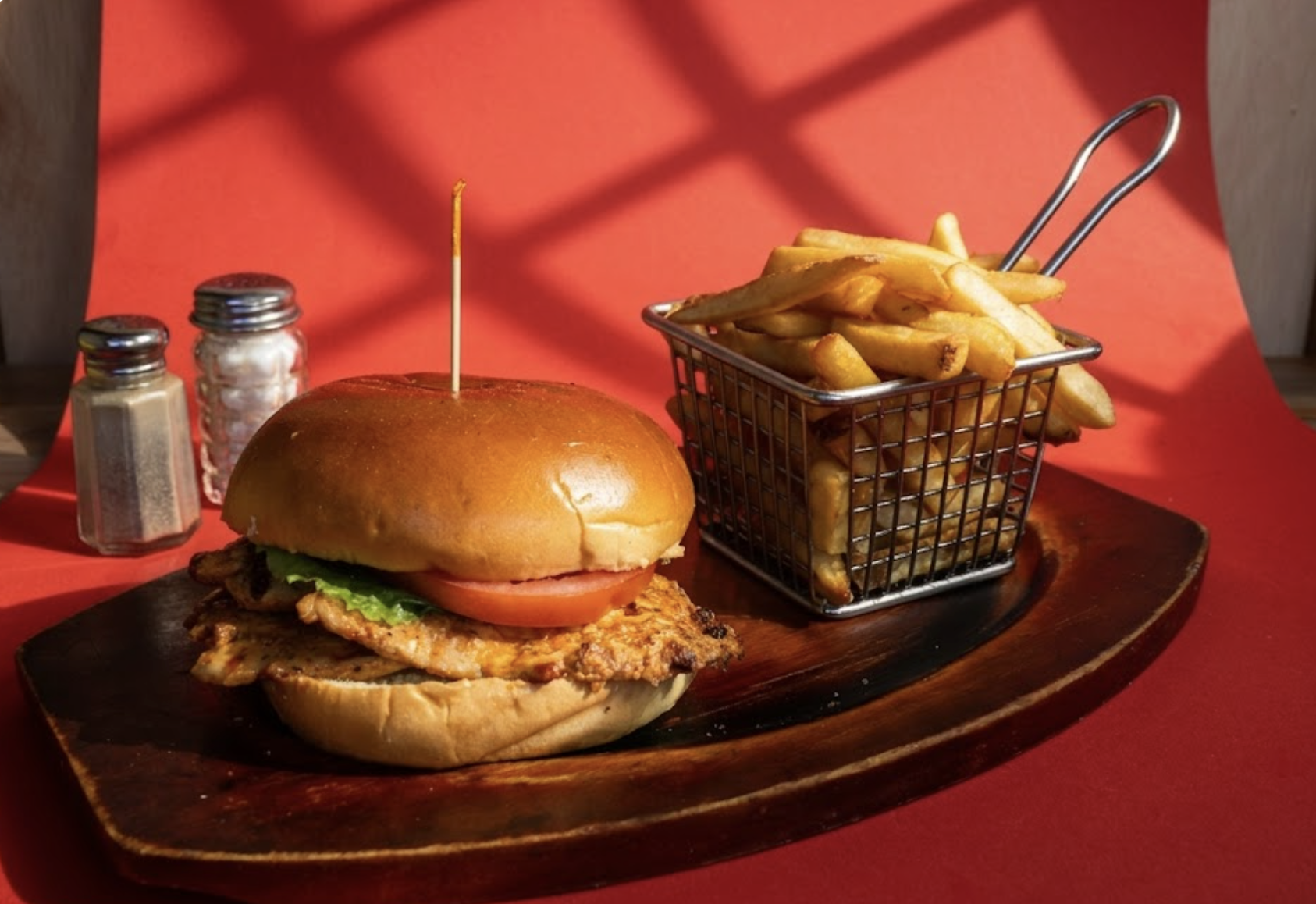 Grilled Chicken Breast Sandwich (w/ French Fries)