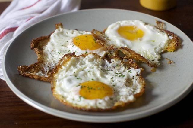 2 Fry Eggs
