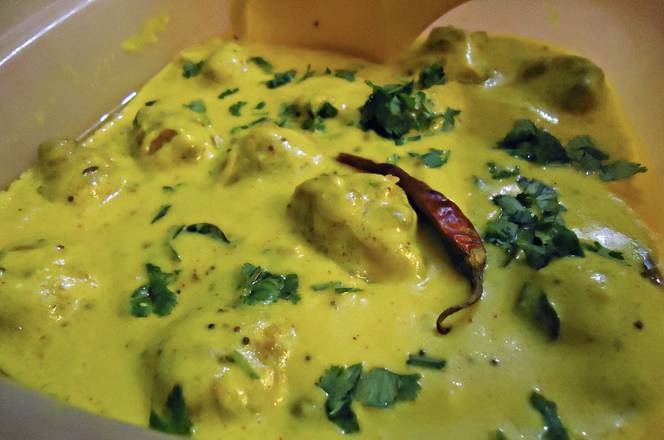 Curry Pakora (Yogurt Curry And Veg)