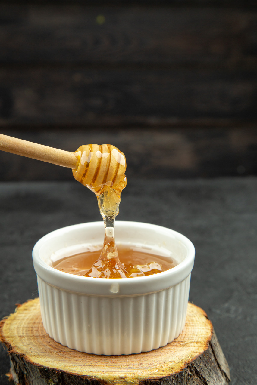 Cup of Honey/ Taza de Miel