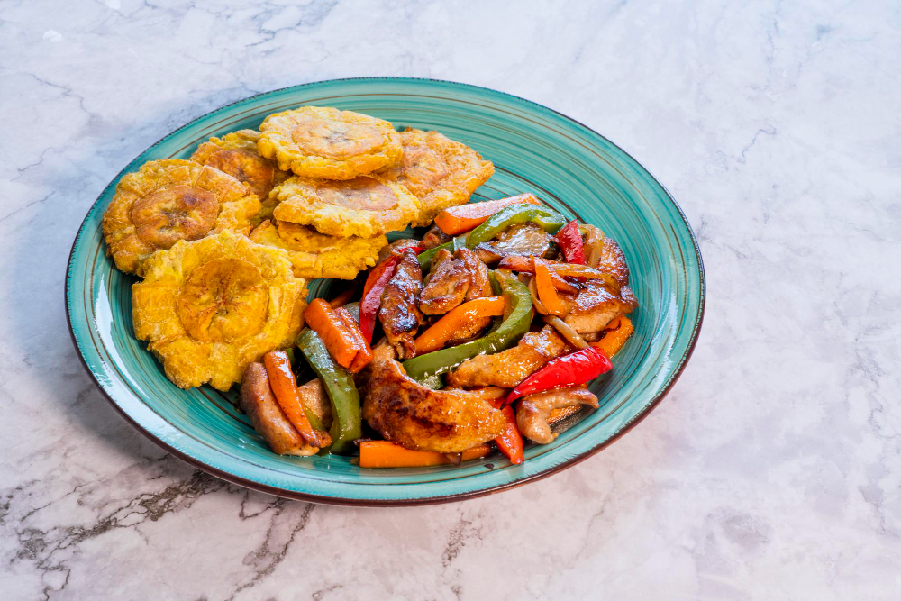 Palomilla Steak with Fried Banana / Filete de Palomilla con Plátano Frito