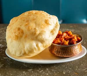 Chana Bazi with Poori