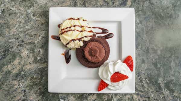Lava Cake A La Mode
